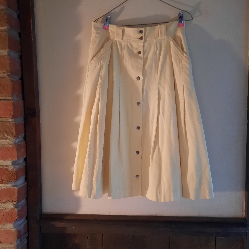 Vintage 80s corduroy button front skirt